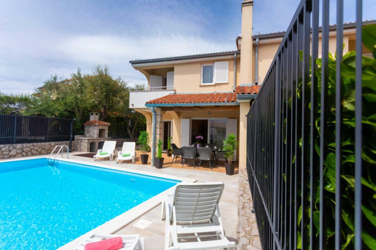 Villa Pianka คิร์ก ภายนอก รูปภาพ